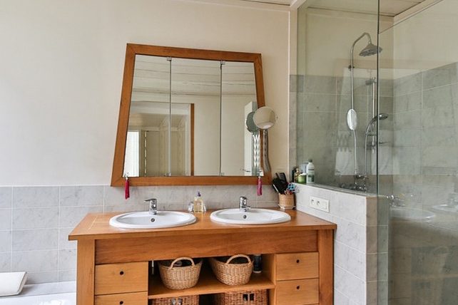 แก้ปัญหาน้ำรั่วซึมจากพื้นห้องน้ำ